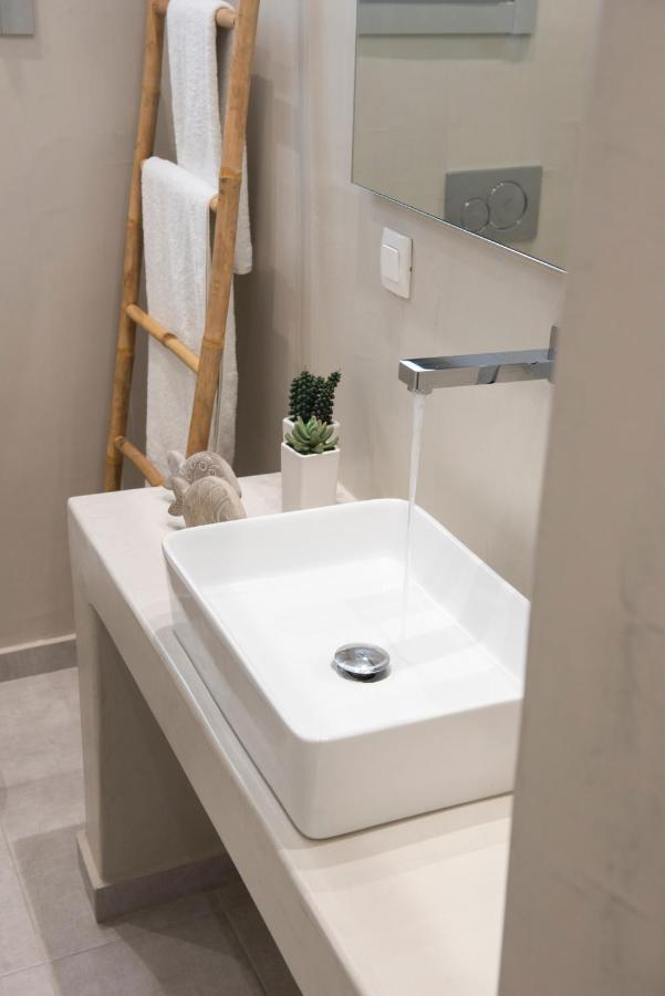 White Orchid Suites Vóthon エクステリア 写真