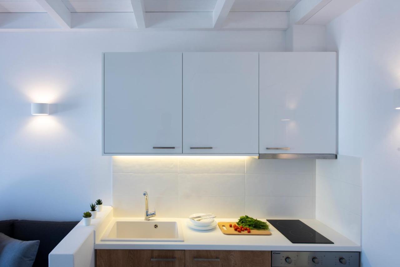 White Orchid Suites Vóthon エクステリア 写真